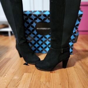 Liz Claiborne Black Heeled Boots